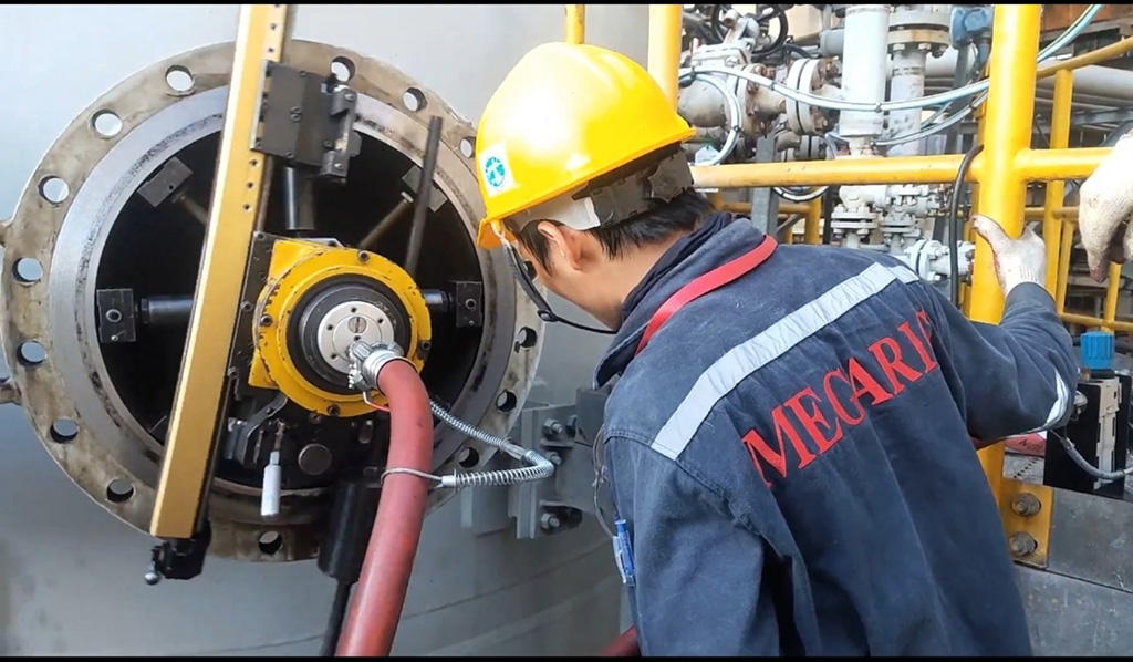 Cung cấp dịch vụ facing mặt bích, cho thuê nhân lực
